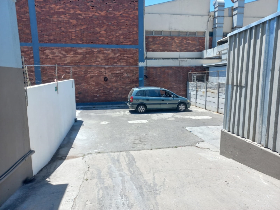 To Let commercial Property for Rent in Paarden Eiland Western Cape